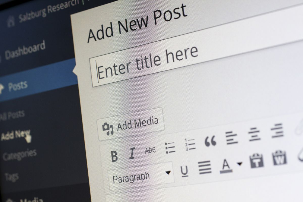 How To Install Social Media Icons On A WordPress Blog